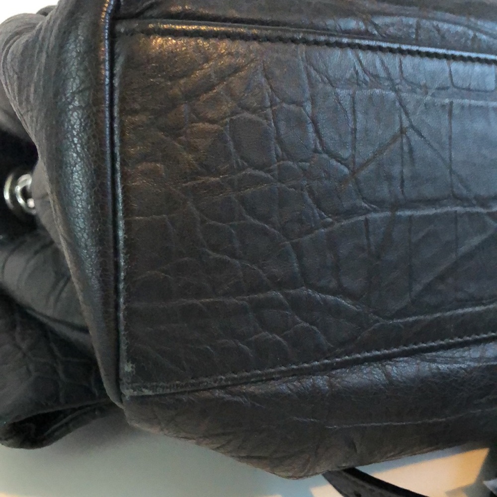 🤍TIMELESS Beautiful YSL Bag🤍 - Picture 13 of 16